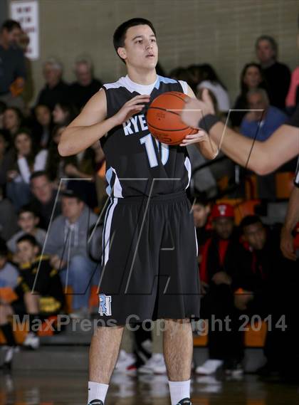 Thumbnail 2 in Harrison vs. Rye Neck (17th annual Mamaroneck Sound Shore Classic) photogallery.