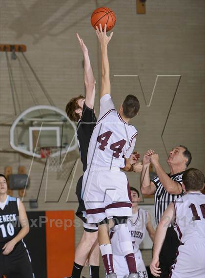 Thumbnail 2 in Harrison vs. Rye Neck (17th annual Mamaroneck Sound Shore Classic) photogallery.