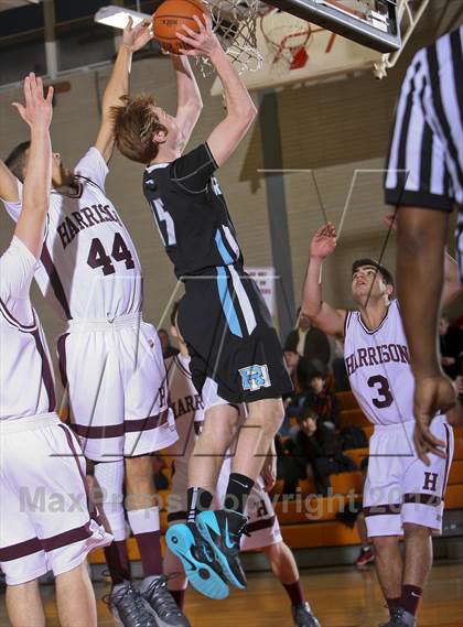 Thumbnail 3 in Harrison vs. Rye Neck (17th annual Mamaroneck Sound Shore Classic) photogallery.