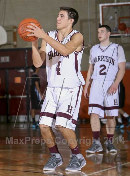 Thumbnail 2 in Harrison vs. Rye Neck (17th annual Mamaroneck Sound Shore Classic) photogallery.