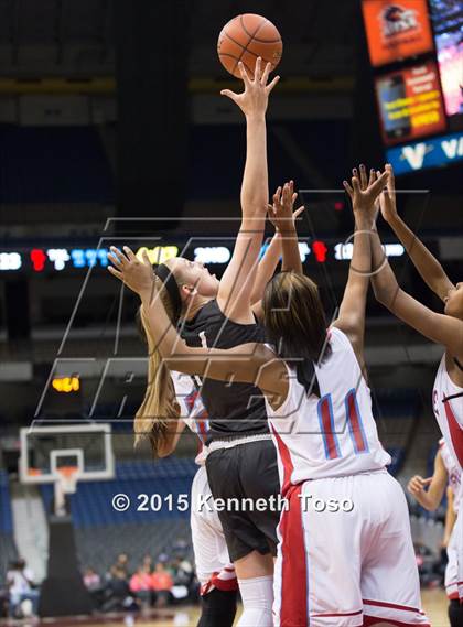 Thumbnail 1 in Skyline vs. Flower Mound (UIL 6A Semifinal) photogallery.