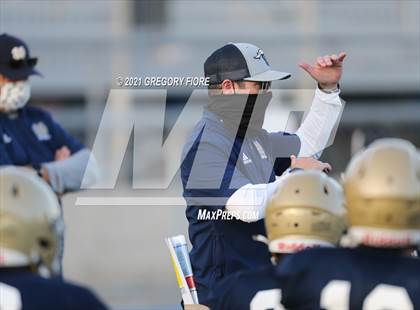 Thumbnail 1 in Notre Dame (SO) @ Loyola (Scrimmage) photogallery.