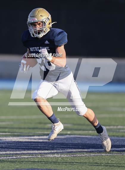 Thumbnail 2 in Notre Dame (SO) @ Loyola (Scrimmage) photogallery.