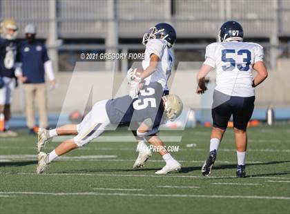 Thumbnail 2 in Notre Dame (SO) @ Loyola (Scrimmage) photogallery.