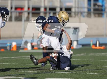 Thumbnail 1 in Notre Dame (SO) @ Loyola (Scrimmage) photogallery.