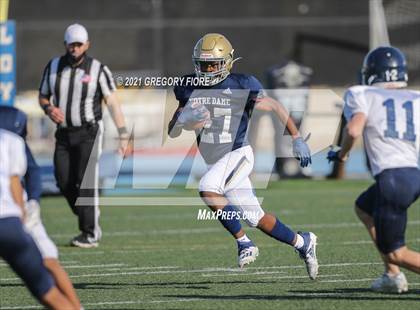 Thumbnail 1 in Notre Dame (SO) @ Loyola (Scrimmage) photogallery.