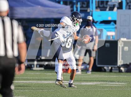 Thumbnail 3 in Notre Dame (SO) @ Loyola (Scrimmage) photogallery.