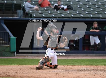 Thumbnail 3 in Roanoke-Benson/Lowpoint-Washburn vs. Midland photogallery.