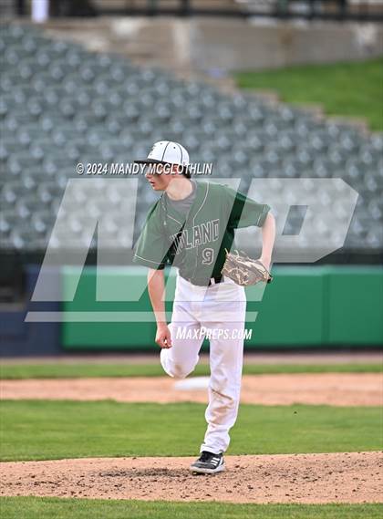 Thumbnail 2 in Roanoke-Benson/Lowpoint-Washburn vs. Midland photogallery.