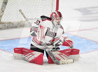 Thumbnail 1 in Notre Dame, WH vs. New Canaan (CIAC DI Semifinal) photogallery.