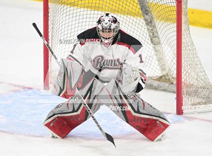 Thumbnail 2 in Notre Dame, WH vs. New Canaan (CIAC DI Semifinal) photogallery.