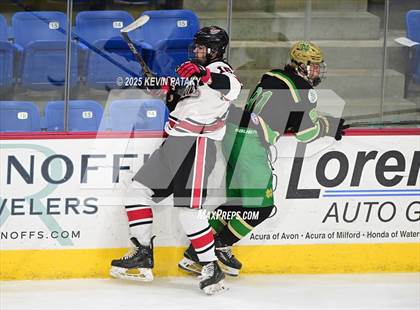 Thumbnail 3 in Notre Dame, WH vs. New Canaan (CIAC DI Semifinal) photogallery.