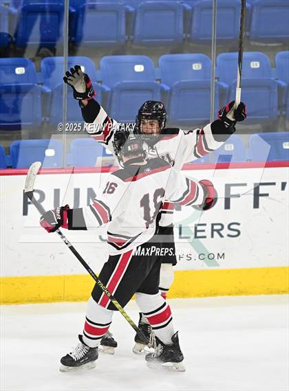 Thumbnail 1 in Notre Dame, WH vs. New Canaan (CIAC DI Semifinal) photogallery.