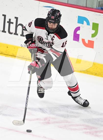 Thumbnail 3 in Notre Dame, WH vs. New Canaan (CIAC DI Semifinal) photogallery.