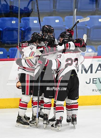 Thumbnail 2 in Notre Dame, WH vs. New Canaan (CIAC DI Semifinal) photogallery.