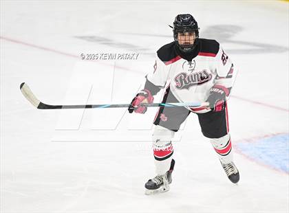Thumbnail 3 in Notre Dame, WH vs. New Canaan (CIAC DI Semifinal) photogallery.