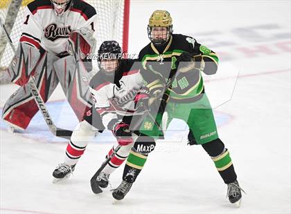 Thumbnail 3 in Notre Dame, WH vs. New Canaan (CIAC DI Semifinal) photogallery.