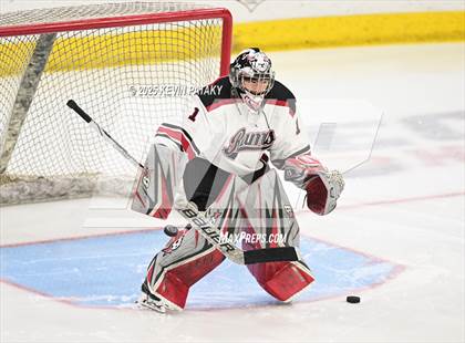 Thumbnail 1 in Notre Dame, WH vs. New Canaan (CIAC DI Semifinal) photogallery.