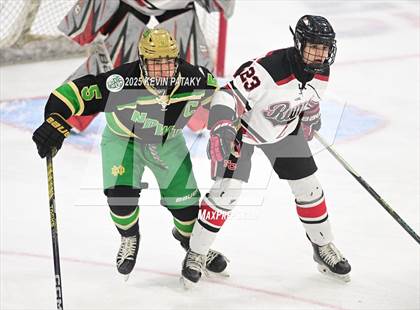 Thumbnail 3 in Notre Dame, WH vs. New Canaan (CIAC DI Semifinal) photogallery.