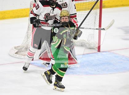 Thumbnail 3 in Notre Dame, WH vs. New Canaan (CIAC DI Semifinal) photogallery.