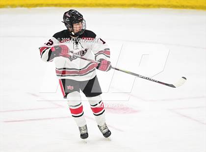 Thumbnail 3 in Notre Dame, WH vs. New Canaan (CIAC DI Semifinal) photogallery.