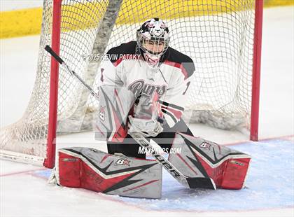 Thumbnail 3 in Notre Dame, WH vs. New Canaan (CIAC DI Semifinal) photogallery.