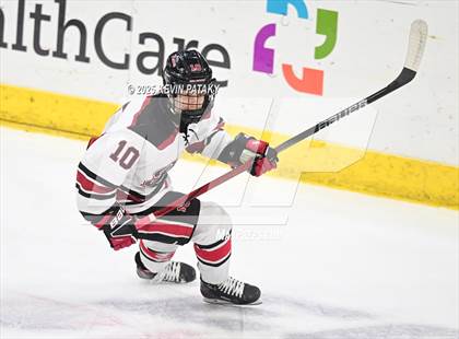 Thumbnail 3 in Notre Dame, WH vs. New Canaan (CIAC DI Semifinal) photogallery.