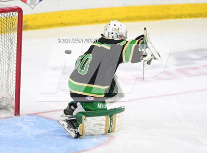Thumbnail 3 in Notre Dame, WH vs. New Canaan (CIAC DI Semifinal) photogallery.