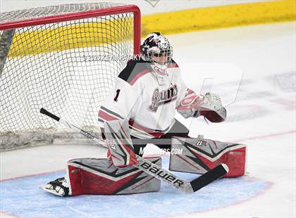 Thumbnail 3 in Notre Dame, WH vs. New Canaan (CIAC DI Semifinal) photogallery.