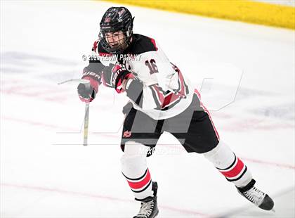 Thumbnail 3 in Notre Dame, WH vs. New Canaan (CIAC DI Semifinal) photogallery.