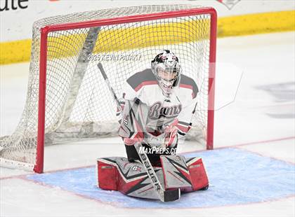 Thumbnail 3 in Notre Dame, WH vs. New Canaan (CIAC DI Semifinal) photogallery.