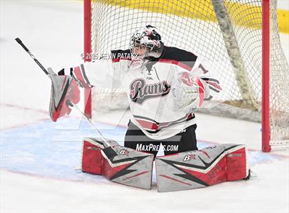 Thumbnail 1 in Notre Dame, WH vs. New Canaan (CIAC DI Semifinal) photogallery.