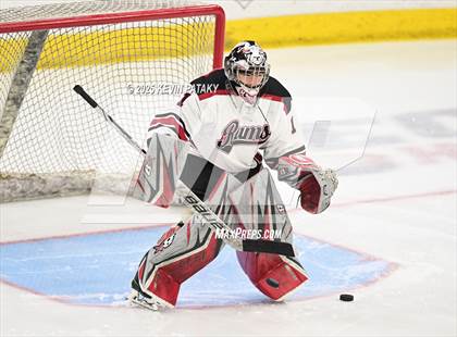 Thumbnail 3 in Notre Dame, WH vs. New Canaan (CIAC DI Semifinal) photogallery.