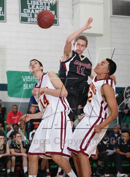 Thumbnail 3 in JSerra Catholic vs. Cantwell-Sacred Heart (MLK Showcase) photogallery.