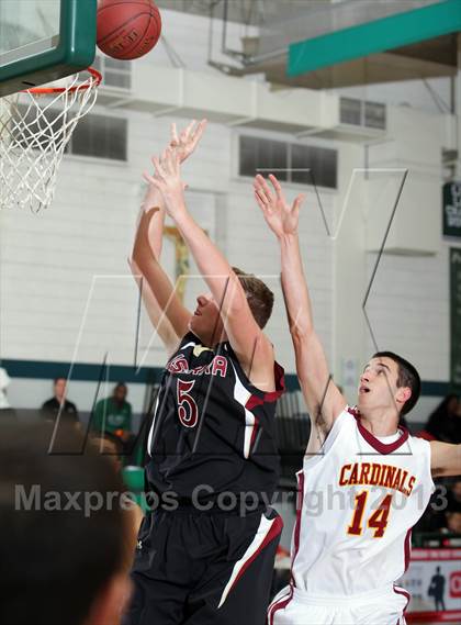 Thumbnail 2 in JSerra Catholic vs. Cantwell-Sacred Heart (MLK Showcase) photogallery.