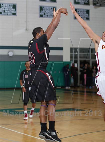 Thumbnail 1 in JSerra Catholic vs. Cantwell-Sacred Heart (MLK Showcase) photogallery.