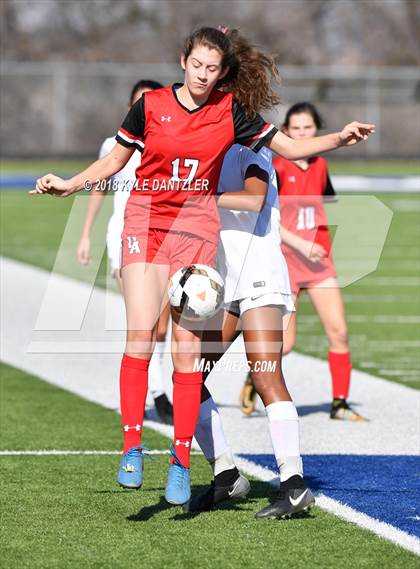 Thumbnail 3 in Ursuline Academy vs Carondelet (National Elite Prep Showcase) photogallery.