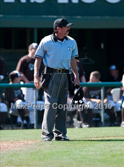 Thumbnail 3 in Palos Verdes vs. Canyon photogallery.