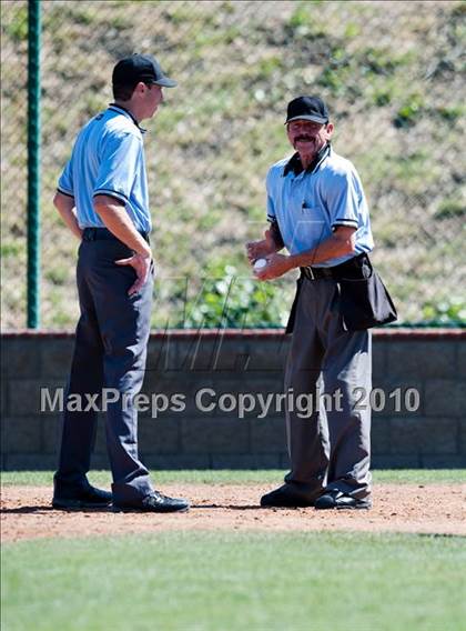 Thumbnail 1 in Palos Verdes vs. Canyon photogallery.