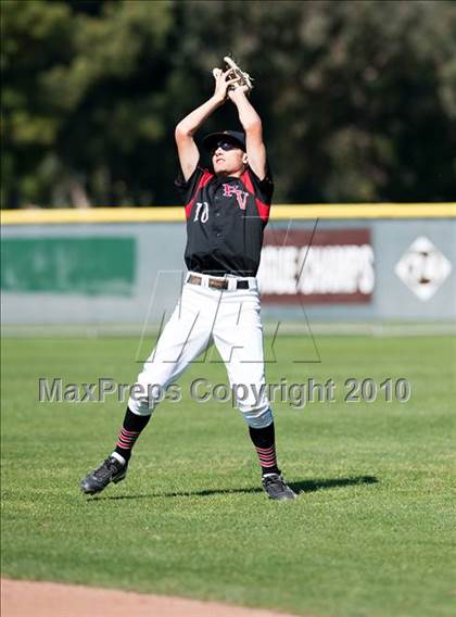 Thumbnail 2 in Palos Verdes vs. Canyon photogallery.