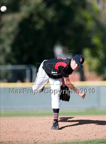 Thumbnail 3 in Palos Verdes vs. Canyon photogallery.