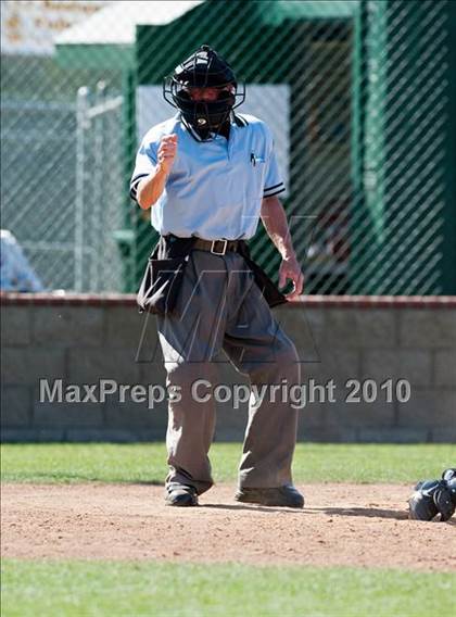 Thumbnail 3 in Palos Verdes vs. Canyon photogallery.