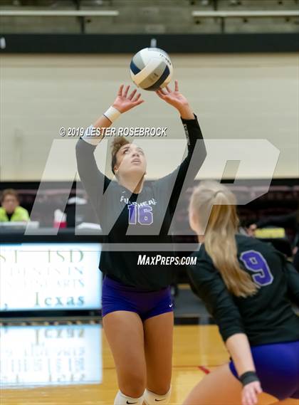 Thumbnail 2 in Caldwell vs. Fulshear (UIL 4A Regional Finals) photogallery.