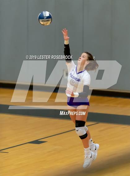Thumbnail 1 in Caldwell vs. Fulshear (UIL 4A Regional Finals) photogallery.