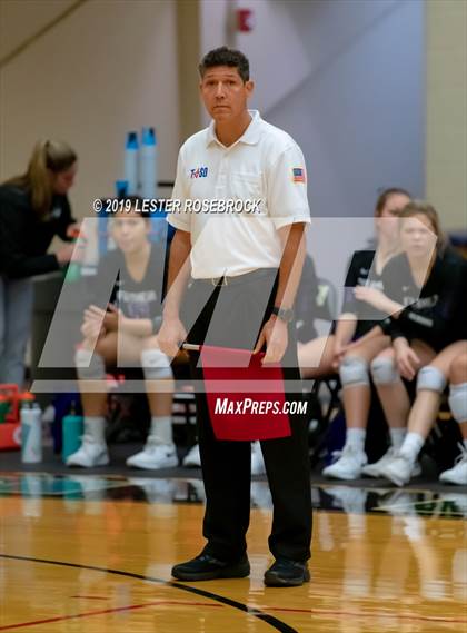 Thumbnail 1 in Caldwell vs. Fulshear (UIL 4A Regional Finals) photogallery.