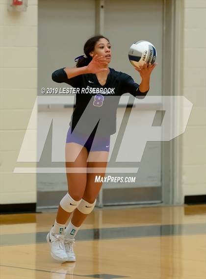Thumbnail 2 in Caldwell vs. Fulshear (UIL 4A Regional Finals) photogallery.