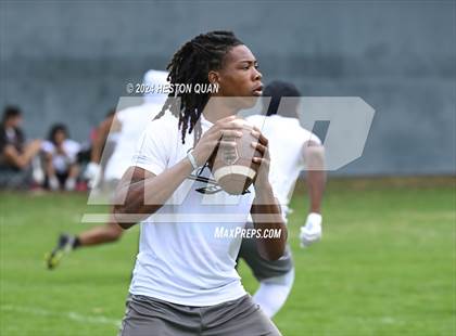 Thumbnail 2 in Inglewood vs. Cathedral Catholic (Battle At The Beach) photogallery.