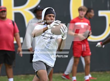 Thumbnail 2 in Inglewood vs. Cathedral Catholic (Battle At The Beach) photogallery.