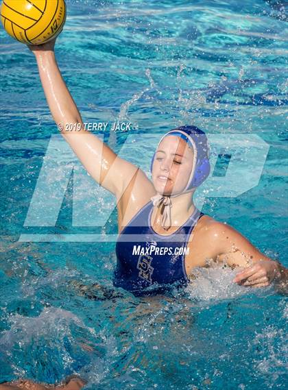 Thumbnail 2 in Barnett Holiday Cup Tournament photogallery.