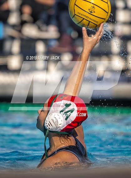 Thumbnail 3 in Barnett Holiday Cup Tournament photogallery.